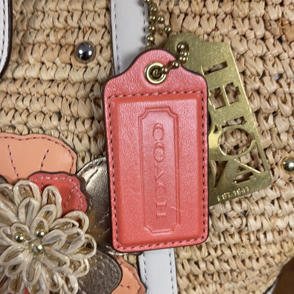 Brand new coach pocketbook - Picture 3 of 9